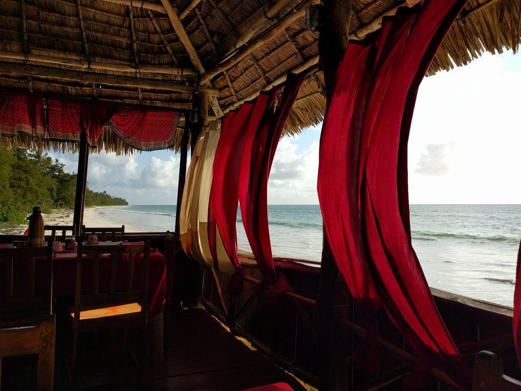 Twisted Palms Lodge & Restaurant Bwejuu Exteriér fotografie