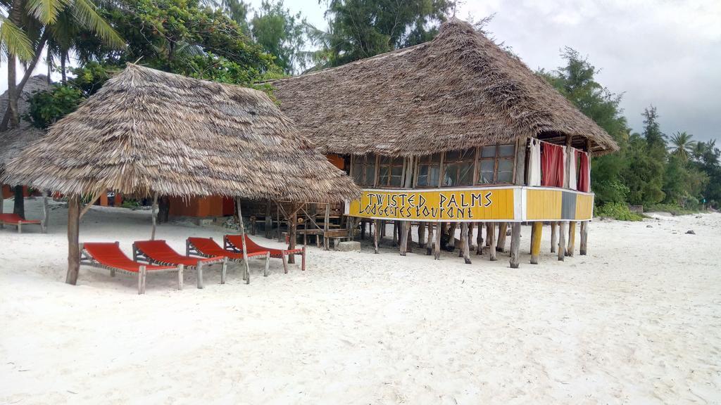 Twisted Palms Lodge & Restaurant Bwejuu Exteriér fotografie